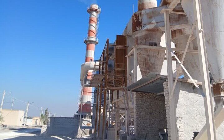 یک واحد تولید آهک صنعتی آلاینده در اردکان با دستور قضایی پلمب شد