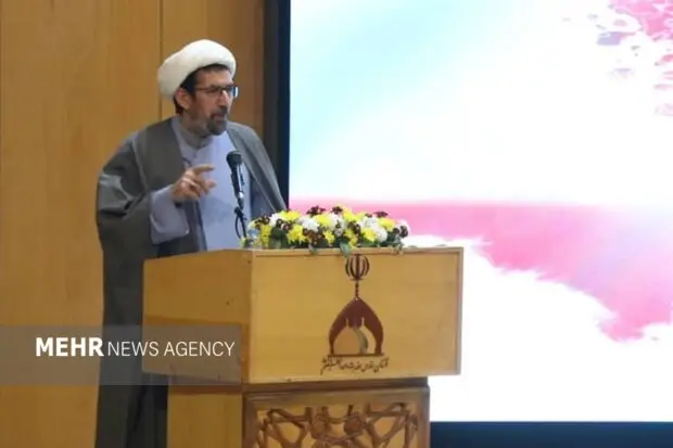 نماینده ولی فقیه: سربازان جوان مهم‌ترین سرمایه‌های کشور هستند