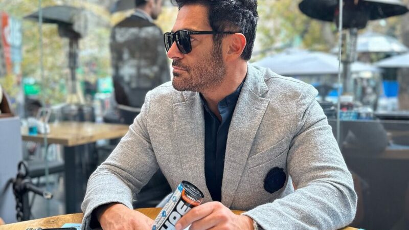 حضور محمدرضا گلزار در رستوران لوکس علی دایی بدون همسرش و مجردی!+عکس