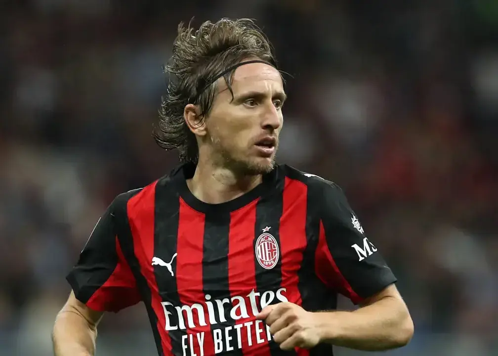 مودریچ جنجال آفرید؛ نه مسی، نه رونالدو، انتخابی کاملاً متفاوت!