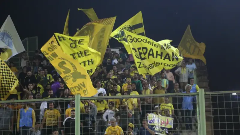 پانصد کامنت پرشور اصفهانی‌ها برای خوش‌آمدگویی به چادرملو در نبرد حساس لیگ برتر!