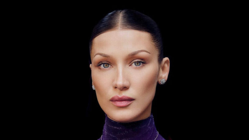 بلا حدید سوپرمدل جهانی در کنار خوراکی‌های ایرانی! راز علاقه‌اش به تافی کره‌ای مینو چیست؟