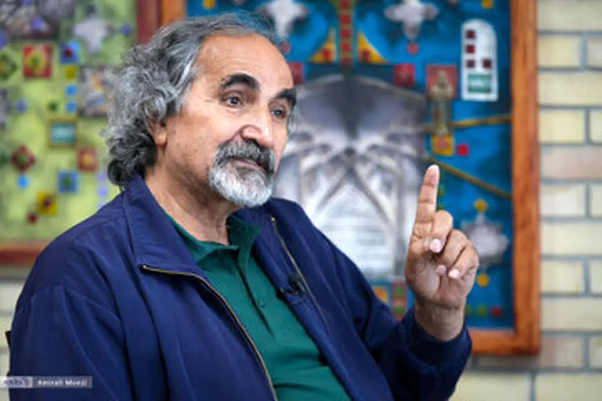 آزاد ارمکی: سیاست، ابزاری برای تحقق اهداف طبقه متوسط است نه هدف اصلی آن!