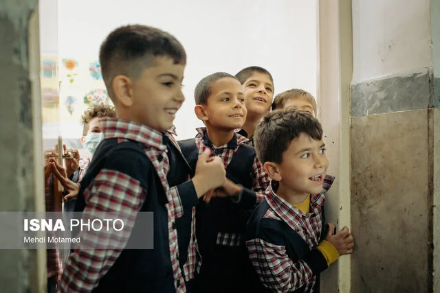 تراکم بی‌سابقه دانش‌آموزان در کلاس‌های تهران؛ ۱۰ هزار کلاس در آستانه بازسازی فوری!