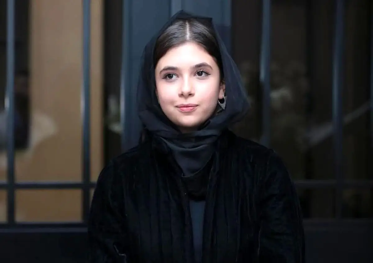 نفس بازغی با استایل زمستانی در کنسرت سهراب پاکزاد همه را شگفت‌زده کرد!