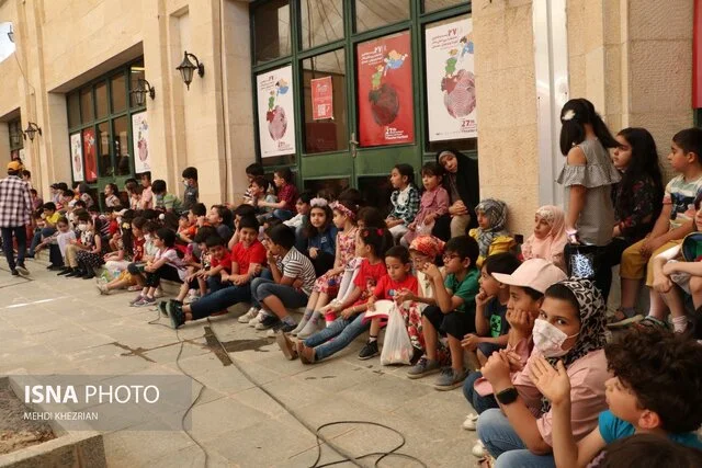 سی‌امین جشنواره تئاتر کودک و نوجوان همدان به اوج هیجان رسید؛ برگزیدگان معرفی شدند!