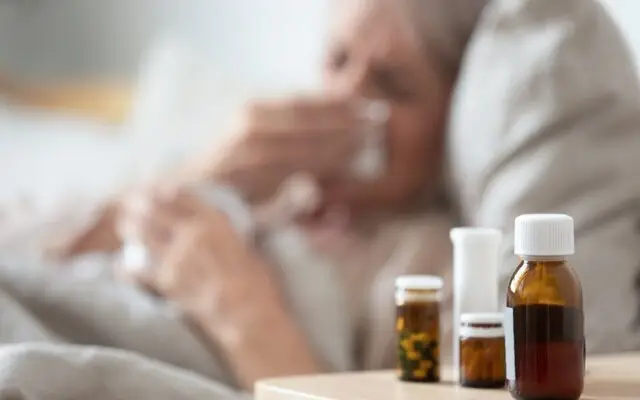 علائم هشداردهنده آنفلوآنزا که نباید نادیده بگیرید؛ چرا درمان سریع حیاتی است؟