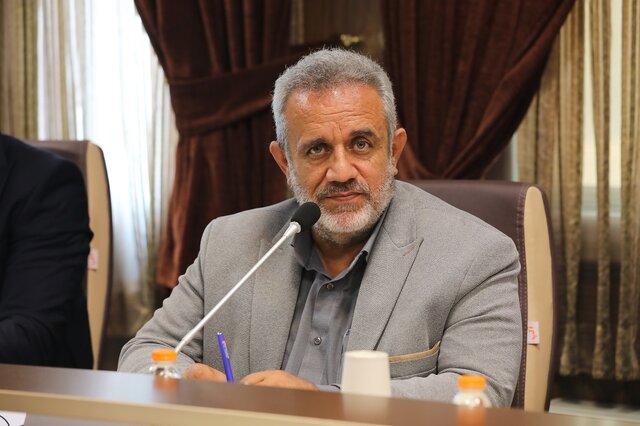 رئیس اتاق اصناف فارس: پشت‌صحنه مشکلات اصناف را پیگیری می‌کنیم!
