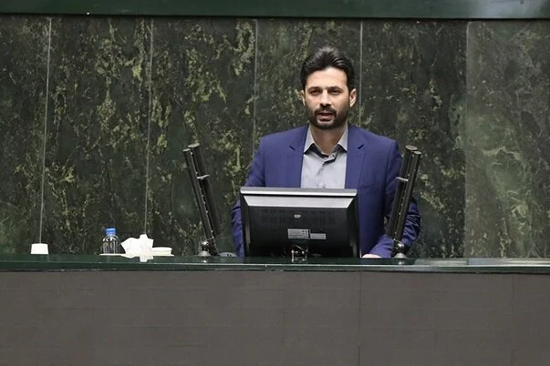 فلاح: افزایش نرخ بهره بانکی را باید کاهش دهیم