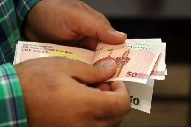 مستمری آذر ماه مددجویان بهزیستی و کمیته امداد واریز شد