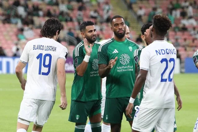 شوک بزرگ برای طرفداران؛ الاهلی قرارداد ستاره الجزایری ریاض محرز را تمدید نمی‌کند!