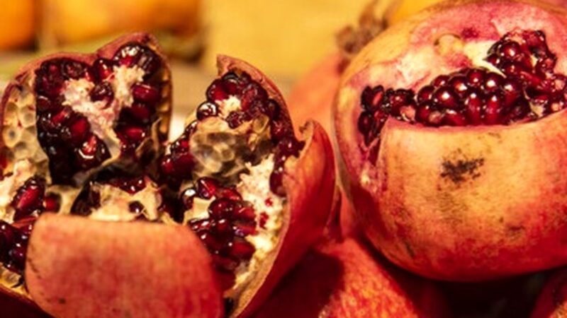 خوراکی‌های شب یلدا؛ رازهای تغذیه‌ای که سلامت شما را تضمین می‌کنند!