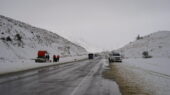 برف‌روبی حیرت‌انگیز ۲۲۰۰ کیلومتری در جاده‌های کرمانشاه طی ۲۴ ساعت!