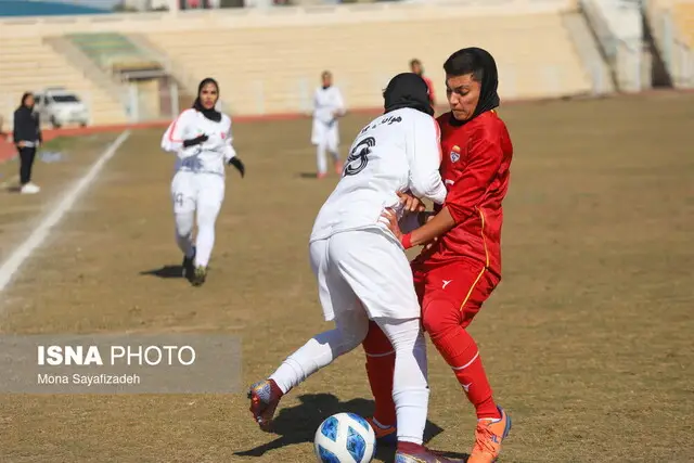 دختران فولاد با قدرت به مصاف استقلال تهران در پلی‌آف لیگ یک می‌روند!