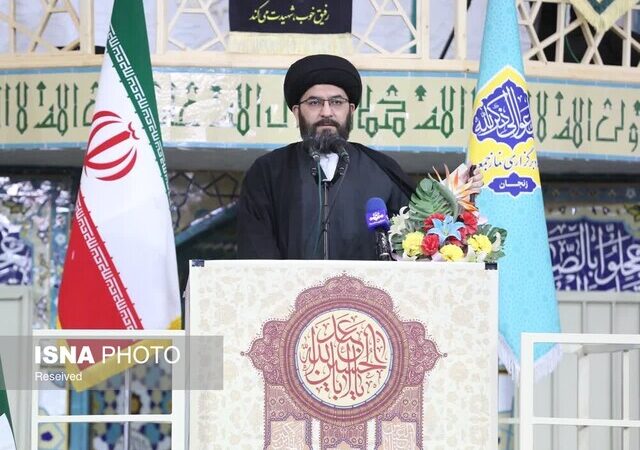 امام جمعه زنجان: حمایت قاطع از دولت تنها راه حفظ ثبات کشور است!