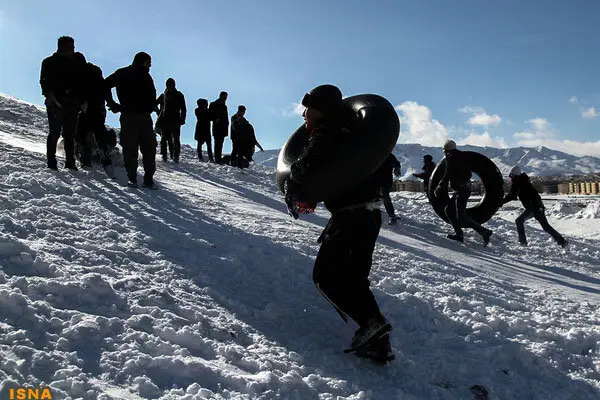 افزایش نگران‌کننده زمین‌خوردگی و شکستگی‌ها در مشهد؛ ۱۶۰ حادثه ظرف ۴۸ ساعت!