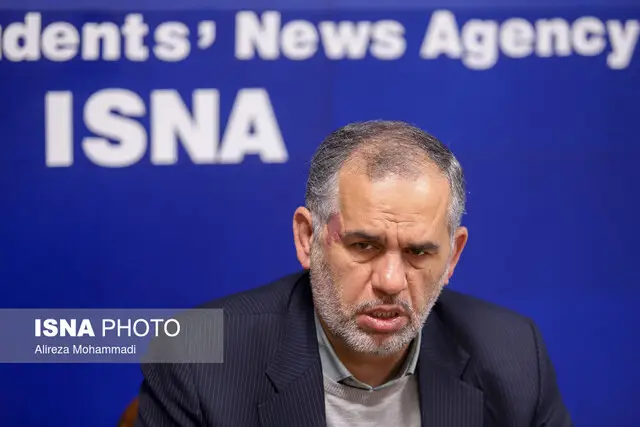 واکنش تند نماینده اهواز: افزایش ۲۰ درصدی حقوق بازنشستگان تورم را جبران نمی‌کند!