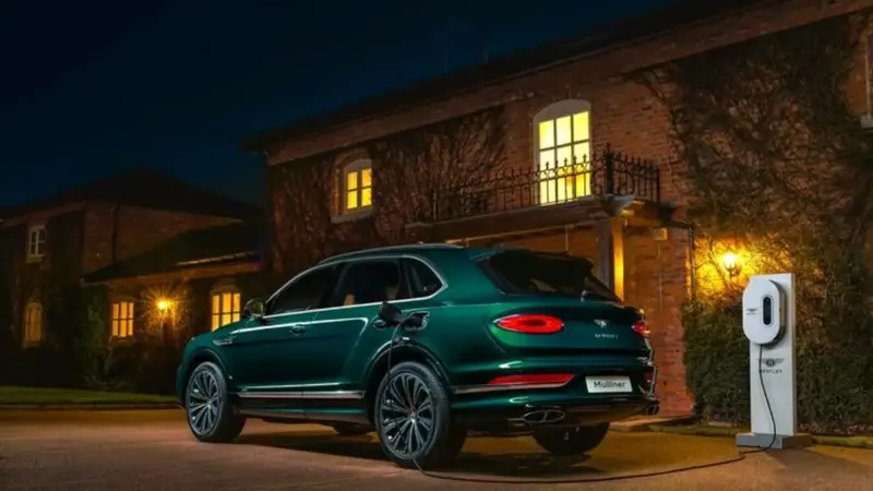 باتری سامسونگ در بنتلی‌های لوکس؛ خطر آتش‌سوزی واقعی یا هشدار بی‌مورد؟