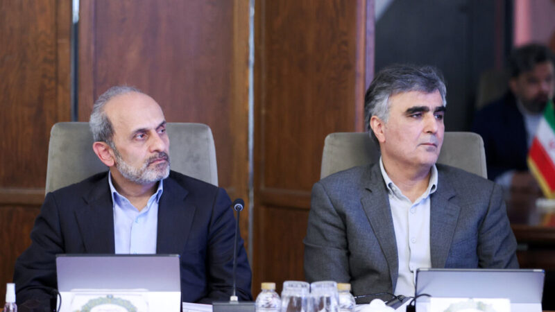 جبلی درباره طرح صیانت مجلس چه گفت؟ واکنش تند وزیر به شایعات استعفا و حاشیه‌ها