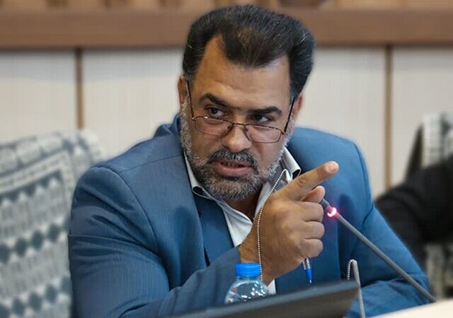 عضو شورای شهر:‌ وضعیت آسفالت معابر شهری یزد رضایت بخش نیست