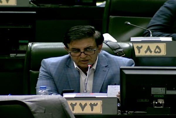 عضو کمیسیون عمران: طرح مسکن کارگری، راه‌حلی واقعی برای بحران مسکن کارگران