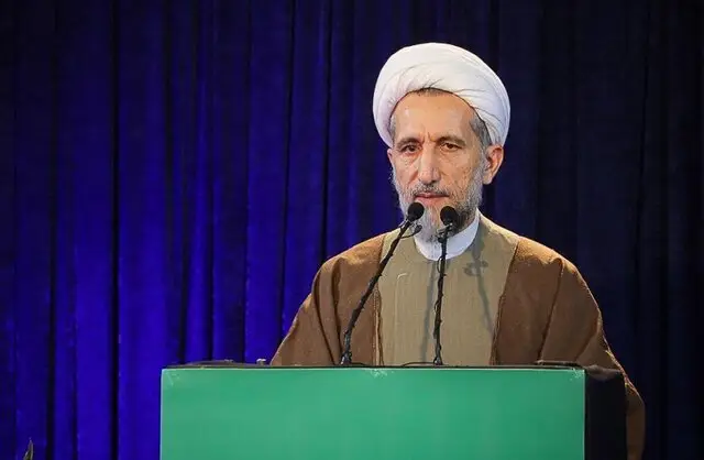 امام جمعه قزوین: قاچاق سازمان‌یافته سوخت، چالشی که باید هرچه سریع‌تر متوقف شود!