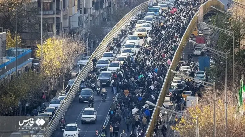 دشمن می خواهد ناآرامی های1401 را تکرار کند/ دولت یک سخنگوی اقتصادی تعیین کند تا حرفهای متناقض زده نشود