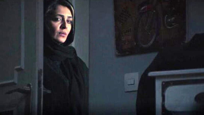 سیامک مردانه از راز پوشش چادر قاضی زن در «محکوم» پرده برداشت!