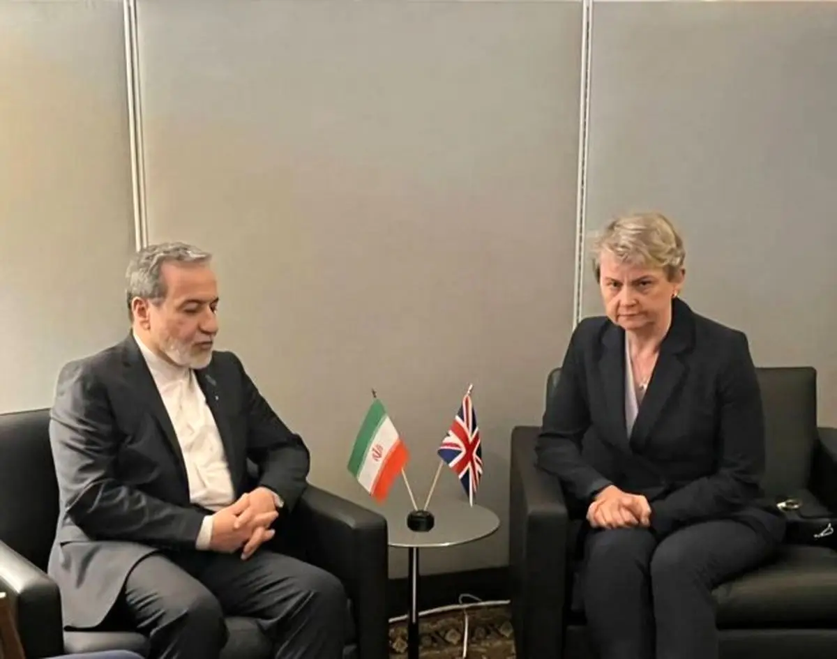 گفتگوی تلفنی وزیران خارجه ایران و انگلیس؛ نکات مهم و واکنش‌ها