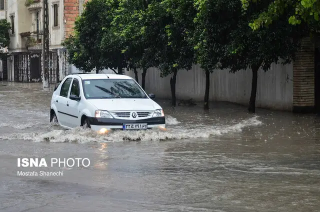 چگونه در سیلاب‌های مرگبار جان خود را نجات دهیم؟ توصیه‌های طلایی کارشناسان سلامت!