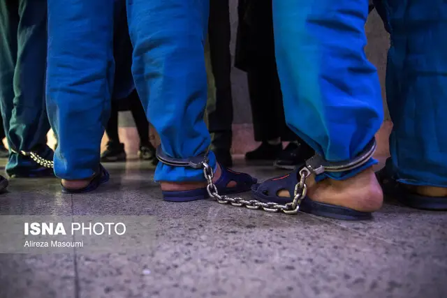 بازداشت سه سارق مسلح خودرو در نطنز؛ اعتراف به شش فقره سرقت شگفت‌انگیز!