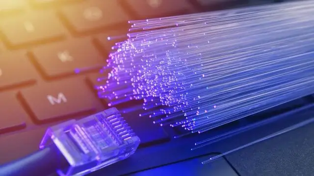 قطعی بی‌سابقه اینترنت در ۲۰۲۵؛ چرا زندگی دیجیتال ما به بحران رسید؟