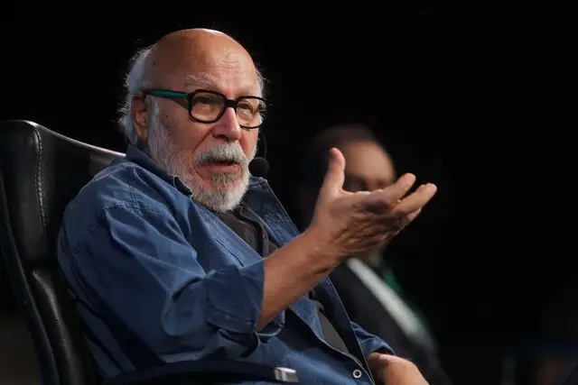 علیرضا داودنژاد فاش کرد: چرا تهیه‌کنندگان به دنبال تغییر قانون سینما هستند؟