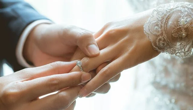 دفاتر ازدواج امروز تا ساعت ۲۰ فعال ماندند؛ استقبال بی‌سابقه جوانان در روز زن