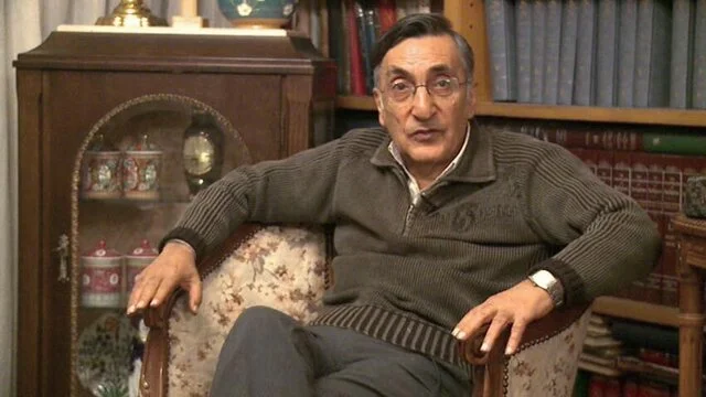 کامران فانی، ادیب قزوینی و دانشجوی پزشکی سابق، در ۸۱ سالگی دارفانی را وداع گفت