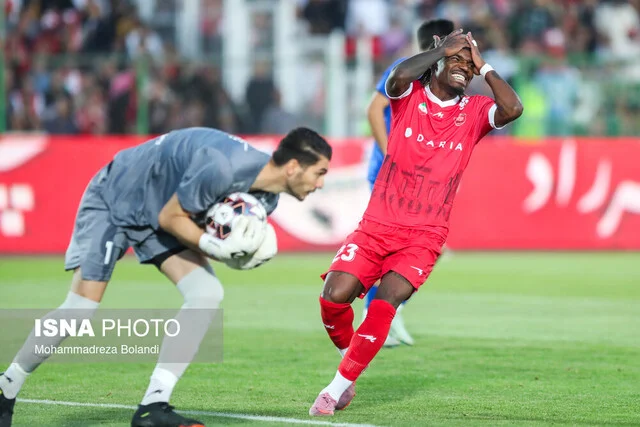 مصاف حساس سرخ‌پوشان تبریز و تهران مقابل تیم‌های صنعتی در لیگ برتر؛ آیا تراکتور برنده میدان می‌شود؟