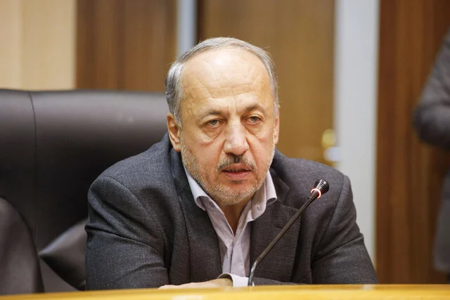 اساسنامه جدید دولت برای قطارهای حومه‌ای تهران با ۵۱٪ سهم شهرداری‌ها؛ تحولی بزرگ در حمل‌ونقل شهری!