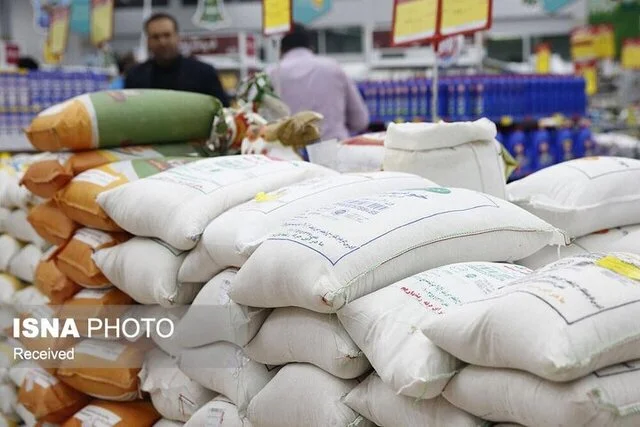 آغاز توزیع بیش از هزار تن برنج هندی با قیمت مصوب در خوزستان از امروز!