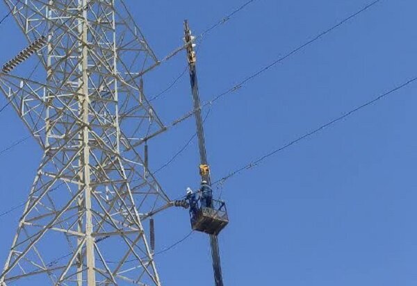 مدیرعامل برق لرستان: بدهی ۱۲۵۰ میلیارد تومانی مشترکان، خدمات‌رسانی را به چالش کشیده است!