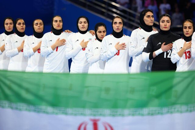 فریده شجاعی از پشت پرده همکاری فدراسیون با شهرزاد مظفر پرده برداشت؛ اما سرمربی تیم ملی فوتسال زنان مخالفت کرد!