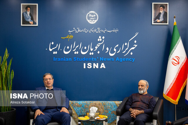 چرا رسانه‌ها باید در بازتاب حقیقت مسئولیت‌پذیر باشند؟ نگاهی به آسیب‌های اخبار نادرست