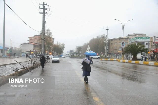 کرمان در آستانه بارش‌های سنگین و هشدار سیلاب؛ دما به طرز چشمگیری نوسان می‌کند