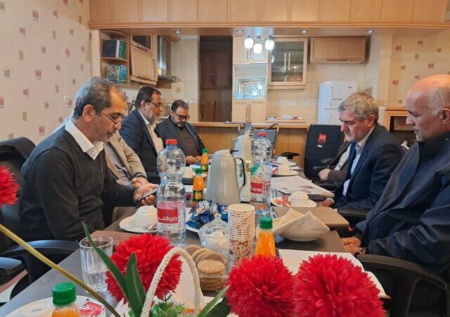 رئیس هیئت مدیره خیرین فارس: ساخت بانک اطلاعاتی نخبگان خیر، انقلابی در کمک‌رسانی استان!