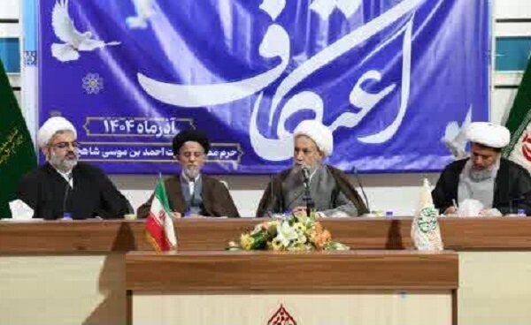 امام جمعه شیراز هشدار داد: ضعف‌ها را دست کم نگیریم؛ تحول معنوی جامعه در خطر؟