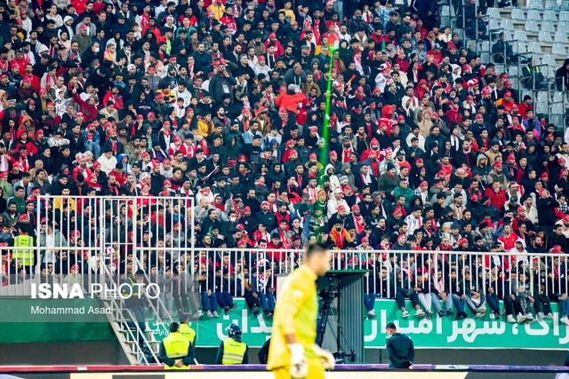 ساپینتو و اسکوچیچ میلیاردی جریمه شدند/ تنبیه ۷ پرسپولیسی به خاطر تشویق ایسلندی!