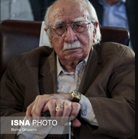 شبی متفاوت برای گرامیداشت ۹۸ سالگی فتح‌الله مجتبائی در مجلۀ بخارا