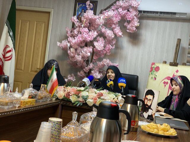 جشنی ویژه برای تقدیر از مادران شهدا؛ آغاز طرح «ایران بانو» برای الگوسازی بانوان انقلاب