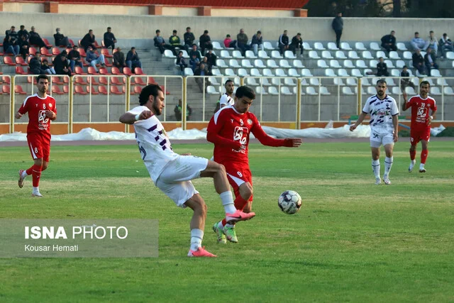 نبرد حساس بعثت کرمانشاه و فرد البرز در لیگ دسته اول؛ پیروزی کدام تیم را به صدر جدول نزدیک‌تر می‌کند؟