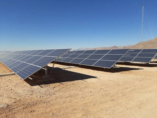 اشتغال ۳۱۰۰ نفر از طریق نیروگاه‌های خورشیدی در فارس