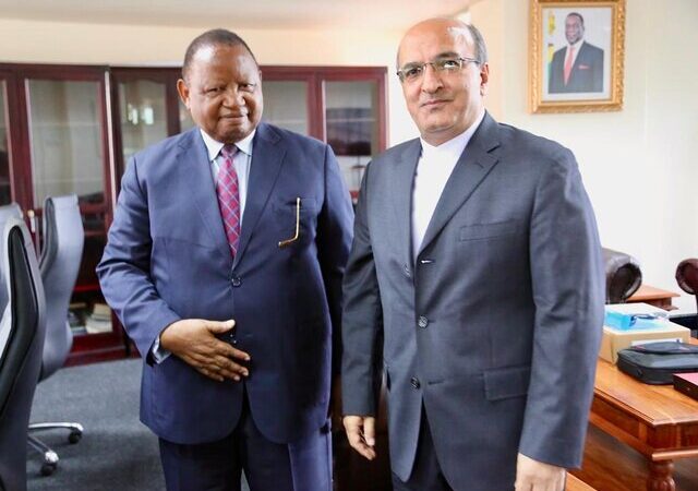 اقدامات لازم برای بازگشایی کارخانه مونتاژ تراکتورهای ایرانی در زیمبابوه انجام شده است